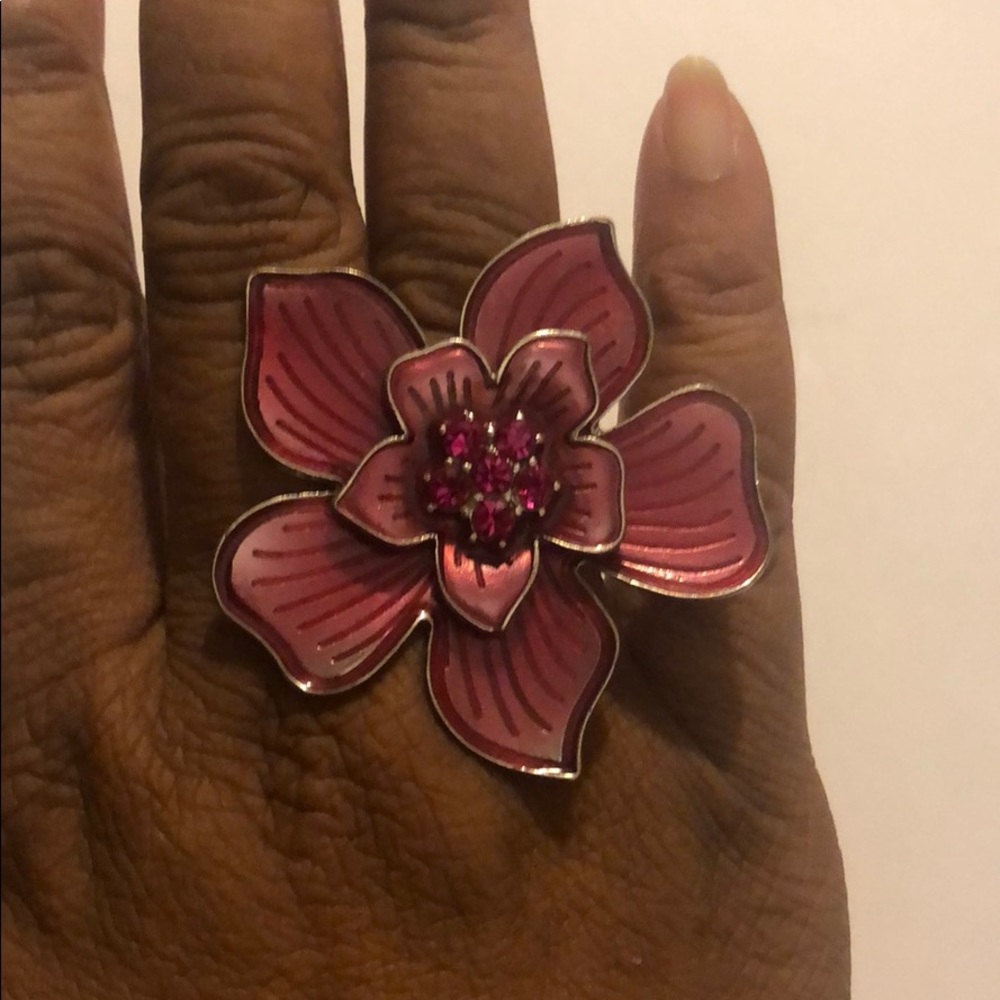 Flower shape adjustable ring. - Picture 3 of 3